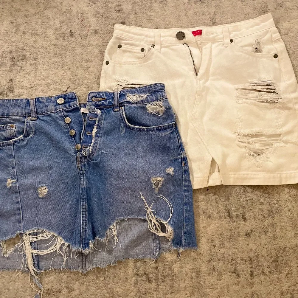 SOLD - Picture 2 of 4